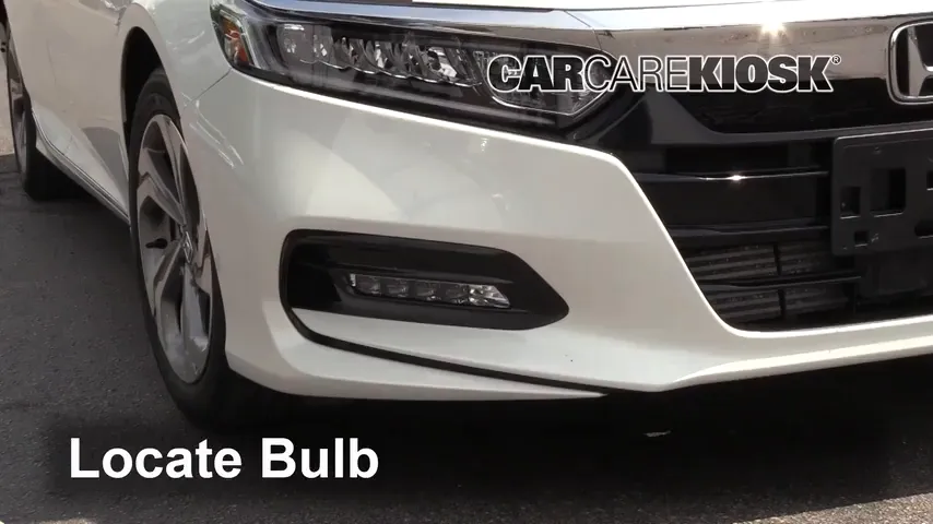 2019 Honda Accord Sport 2.0L 4 Cyl. Turbo Lights Fog Light (replace bulb)